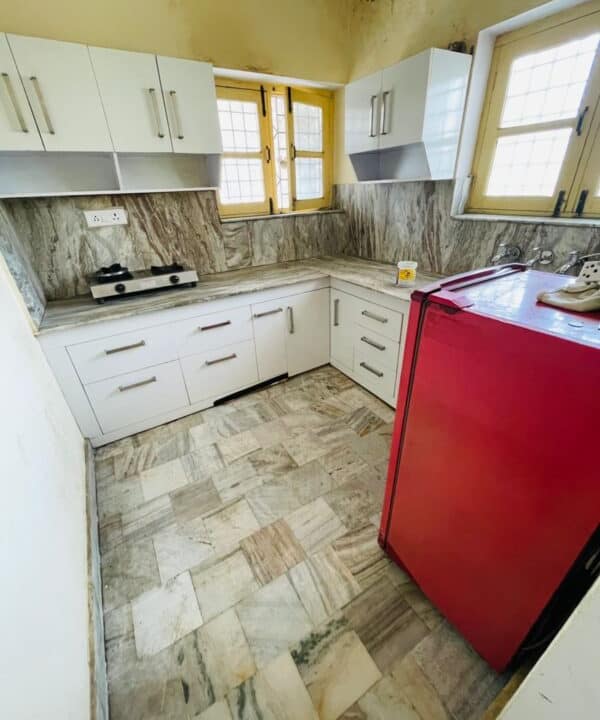 WhatsApp Image 2024-04-10 at 21.07.08 (1)